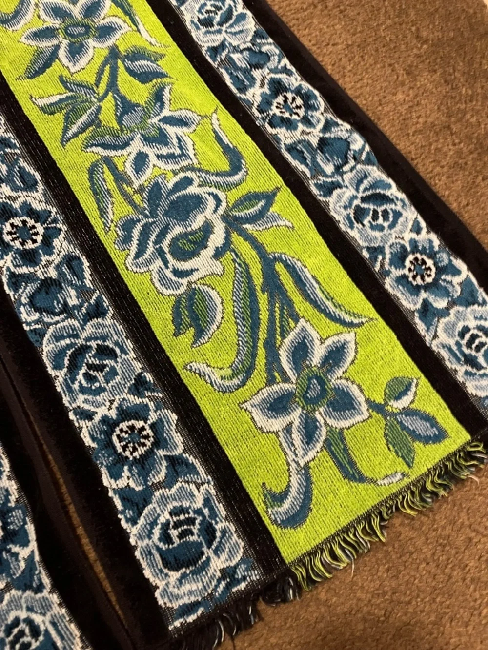 Vintage 70’s Fieldcrest Retro Floral Set Of 2 Towels